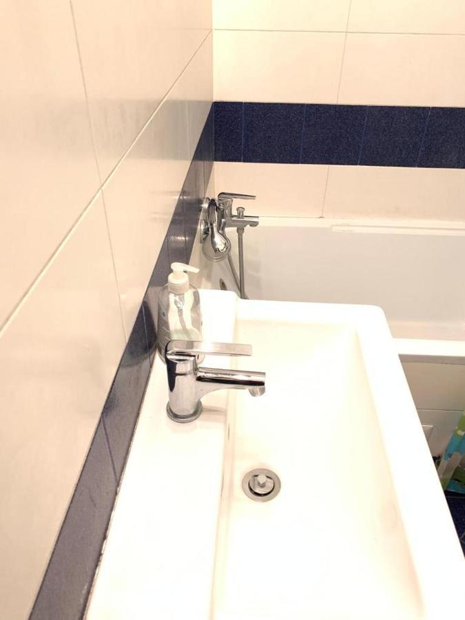 Astoria Metro Apartment Будапеща Екстериор снимка